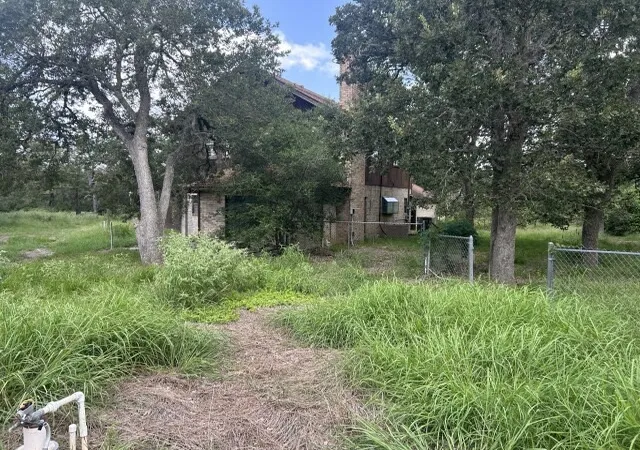Photo 3 of Single family home for sale at 3079 Coletoville Rd E, Victoria, TX 77905 | MLS# 21351127 | Listing updated on 2026-08-15