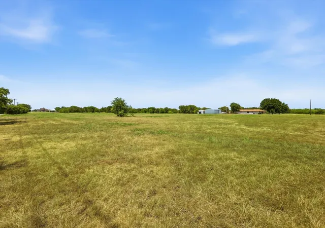 Photo 3 of Land for sale at 6601 Florance Rd, Justin, TX 76247 | MLS# 21350156 | Listing updated on 2026-08-06