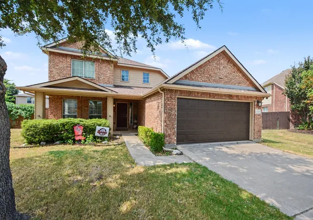 Photo 1 of Single family home for sale at 1330 Vireo Ct, Aubrey, TX 76227 | MLS# 21351106 | Listing updated on 2026-08-15