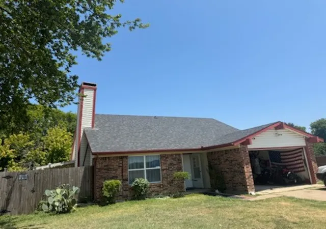 1st image of 506 E Springdale Ln, Grand Prairie, TX 75052 | MLS# 21351183