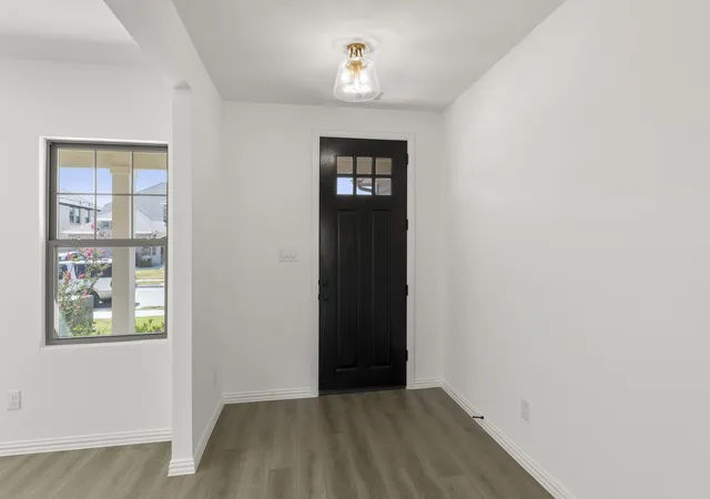 Photo 3 of Single family home for sale at 761 Waterhouse Lake Dr, Anna, TX 75409 | MLS# 21351205 | Listing updated on 2026-09-29