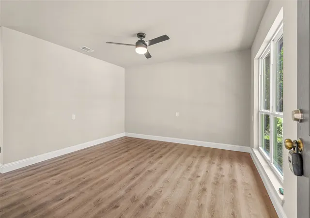 Photo 3 of Single family home for sale at 6402 Claude Ct, Fort Worth, TX 76135 | MLS# 21345347 | Listing updated on 2026-08-30
