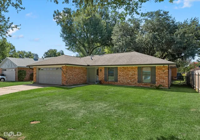3rd image of 5302 Goldenrod Cir, Bossier City, LA 71112 | MLS# 21350871