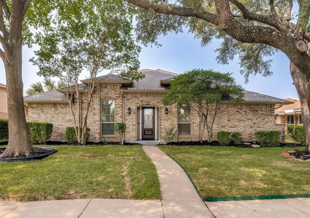 1st image of 2505 Parkside Dr, Garland, TX 75040 | MLS# 21344058