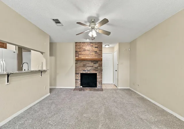 Photo 2 of Condo for sale at 2103 Friendly Dr #3210, Arlington, TX 76011 | MLS# 21351168 | Listing updated on 2026-09-26