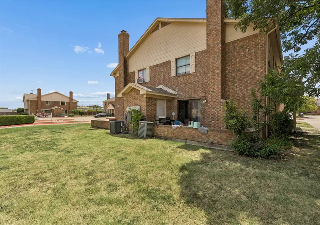 4th image of 4013 N Garland Ave #1, Garland, TX 75040 | MLS# 21349483