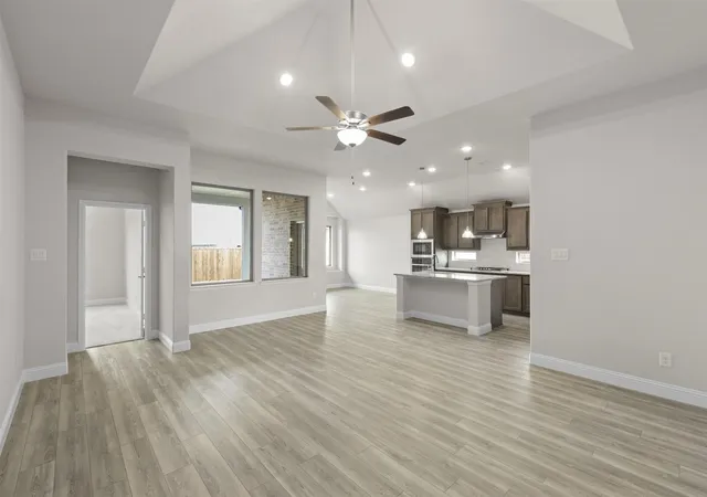 3rd image of 5709 Burford Ln, Aubrey, TX 76227 | MLS# 21351291