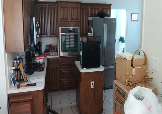 Photo 2 of Single family home for sale at 7916 Marsh Ct, Fort Worth, TX 76123 | MLS# 21348101 | Listing updated on 2026-08-10