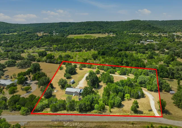 Photo 1 of Sale Pending at 100 Shady Oaks Dr, Mineral Wells, TX 76067 | MLS# 21351371 | Listing updated on 2026-08-24