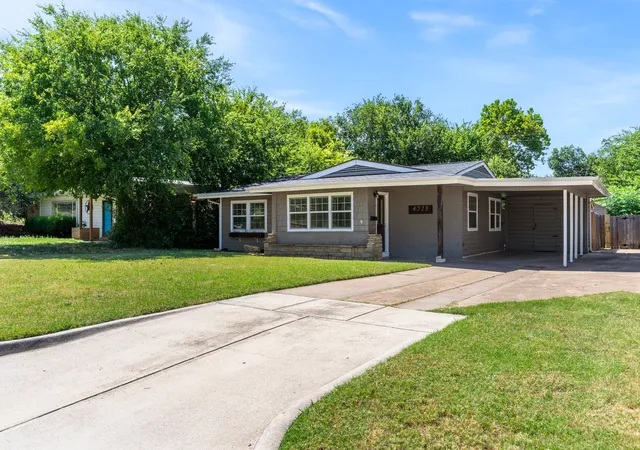 Photo 2 of Single family home for sale at 4513 Donnelly Ave, Fort Worth, TX 76107 | MLS# 21338493 | Listing updated on 2026-09-02