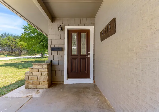 Photo 3 of Single family home for sale at 4513 Donnelly Ave, Fort Worth, TX 76107 | MLS# 21338493 | Listing updated on 2026-09-02