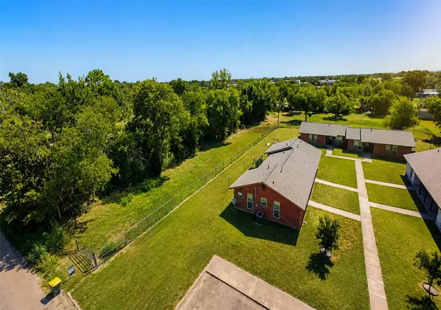 Photo 3 of Land for sale at 214 Donohoo St, Marlin, TX 76661 | MLS# 21350539 | Listing updated on 2026-08-06