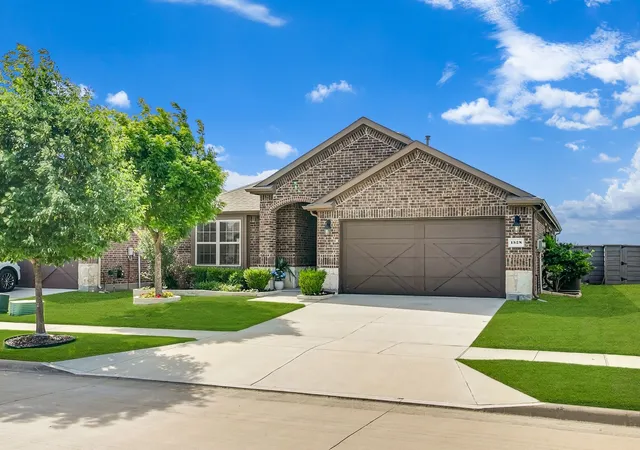 1st image of 1528 Grassy Knoll Trl, Little Elm, TX 76227 | MLS# 21351432