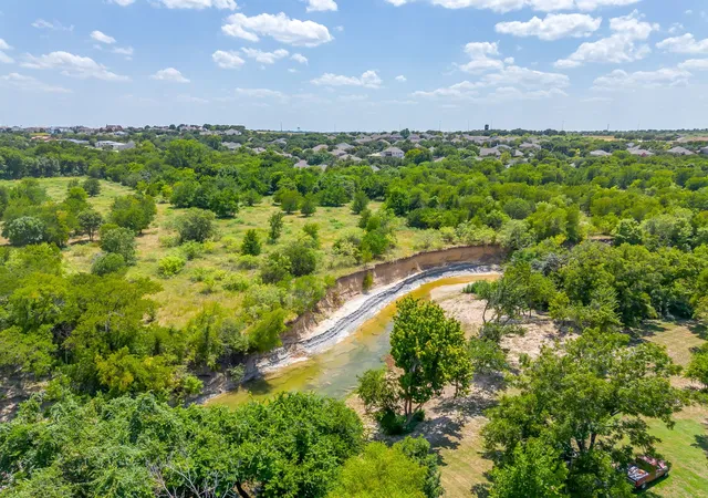 Photo 3 of Single family home for sale at 8613 Marys Creek Dr, Benbrook, TX 76116 | MLS# 21351418 | Listing updated on 2026-08-15