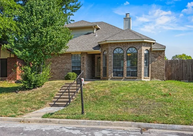 Photo 2 of Single family home for sale at 4787 Wineberry Dr, Fort Worth, TX 76137 | MLS# 21351052 | Listing updated on 2026-08-27