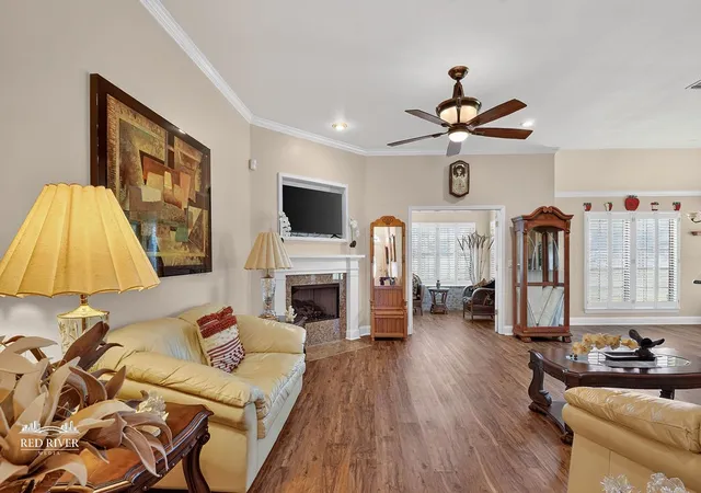 Photo 4 of Single family home for sale at 5211 Dalewood Dr, Shreveport, LA 71107 | MLS# 21350518 | Listing updated on 2026-08-06