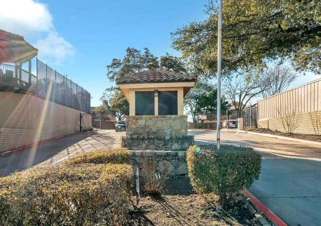 1st image of 2503 Tierra #1, Irving, TX 75038 | MLS# 21351500