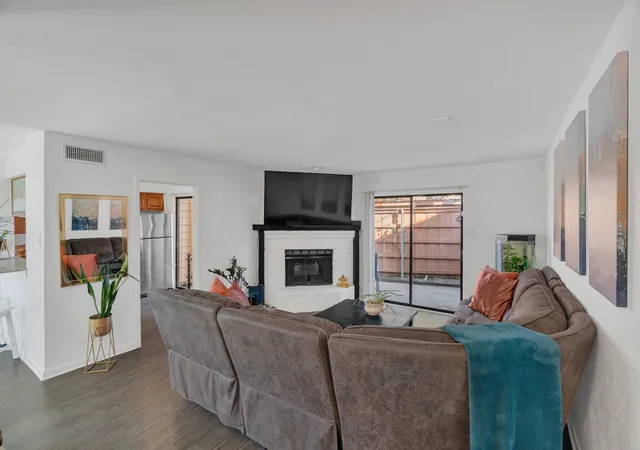 5th image of 2503 Tierra #1, Irving, TX 75038 | MLS# 21351500