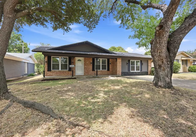 Photo 2 of Sale Pending at 12319 Sunland St, Dallas, TX 75218 | MLS# 21339057 | Listing updated on 2026-09-29