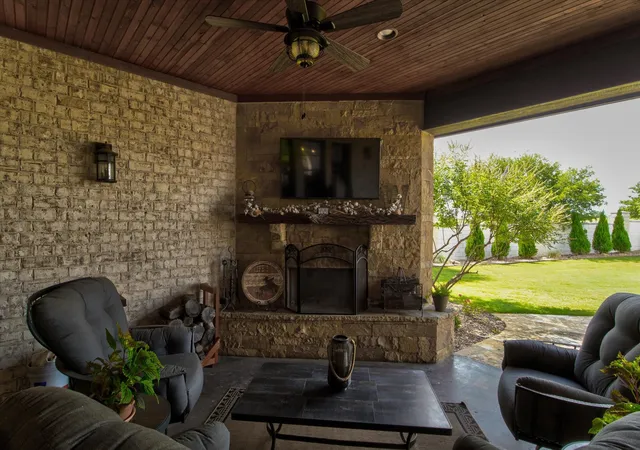 34th image of 205 Haciendas Dr, Weatherford, TX 76087 | MLS# 21349017