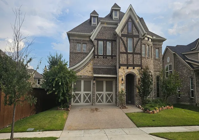 Photo 1 of Single family home for sale at 620 Oglethorpe Ln, Savannah, TX 76227 | MLS# 21350729 | Listing updated on 2026-10-06