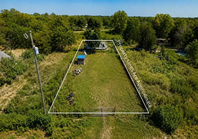 Photo 1 of Single family home for sale at Tbd Phillips St, Marlin, TX 76661 | MLS# 21351556 | Listing updated on 2026-08-06