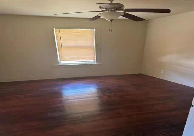 4th image of 1217 Verbena St, Fort Worth, TX 76104 | MLS# 21344041