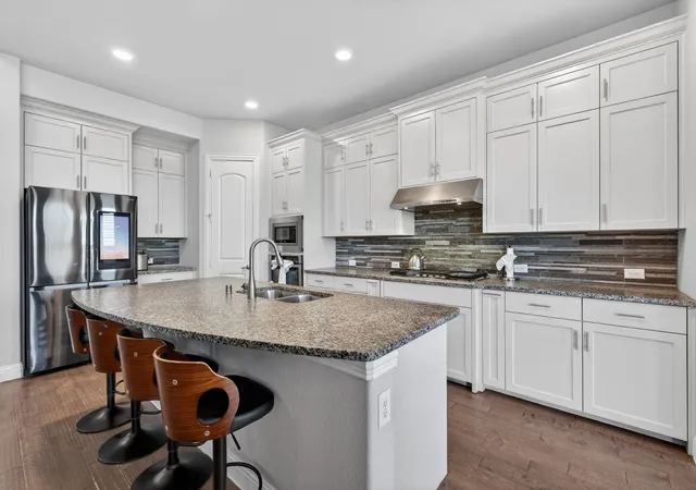 3rd image of 3520 Misty Meadow Ln, Argyle, TX 76226 | MLS# 21350323