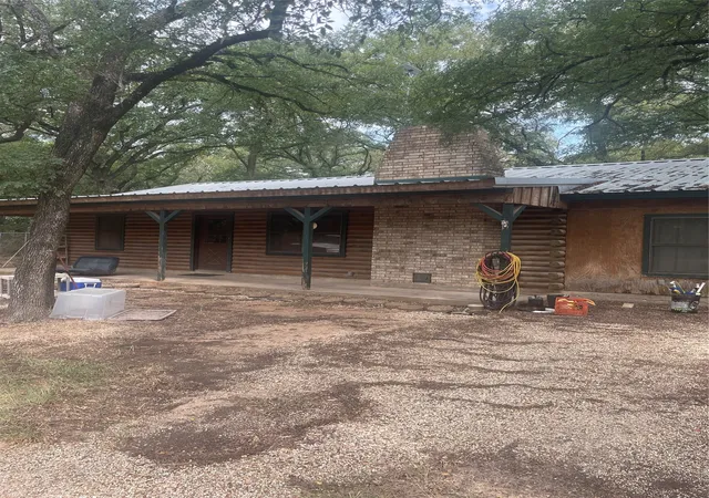 Photo 3 of Single family home for sale at 125 Misty Ln, Whitney, TX 76692 | MLS# 21351651 | Listing updated on 2026-08-05