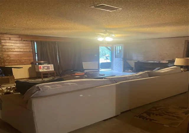 Photo 4 of Single family home for sale at 125 Misty Ln, Whitney, TX 76692 | MLS# 21351651 | Listing updated on 2026-08-05