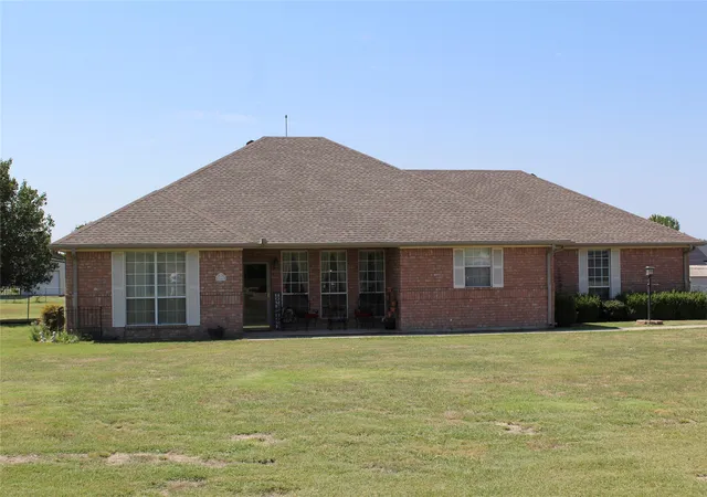 Photo 1 of Single family home for sale at 166 Meadowview Cir, Van Alstyne, TX 75495 | MLS# 21348931 | Listing updated on 2026-08-29