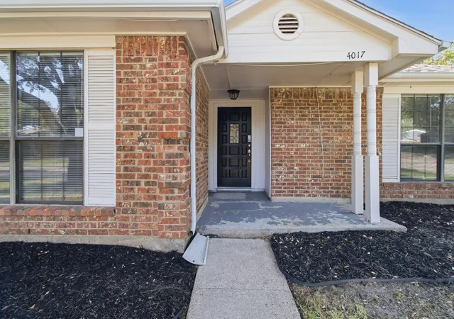 4th image of 4017 Knights Bridge Dr, Rowlett, TX 75088 | MLS# 21349272