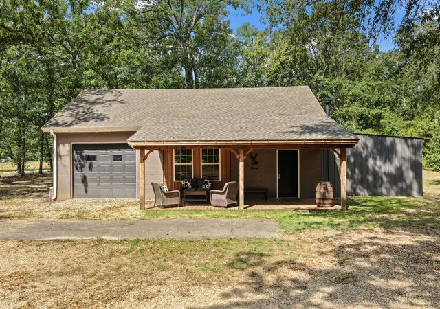 3rd image of 141 Ne Cr 2021, Talco, TX 75487 | MLS# 21351663