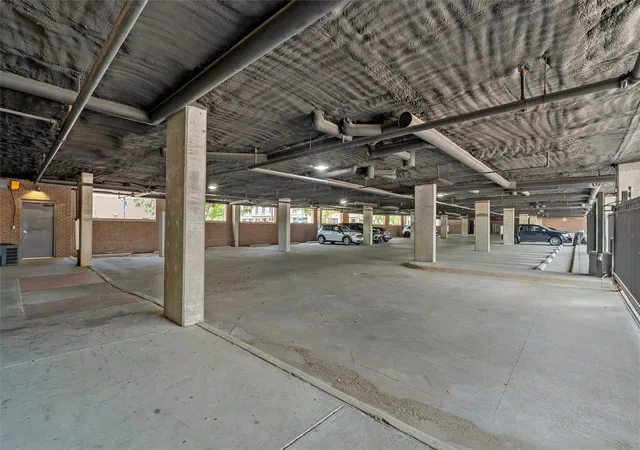 2nd image of 330 Austin Ave, Waco, TX 76701