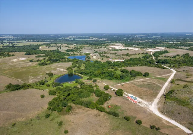 Photo 3 of Single family home for sale at 9752 County Road 341, Muenster, TX 76252 | MLS# 21351727 | Listing updated on 2026-10-06