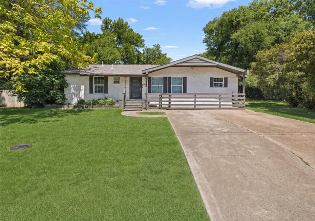 1st image of 3535 Virginia Blvd, Dallas, TX 75211 | MLS# 21343007