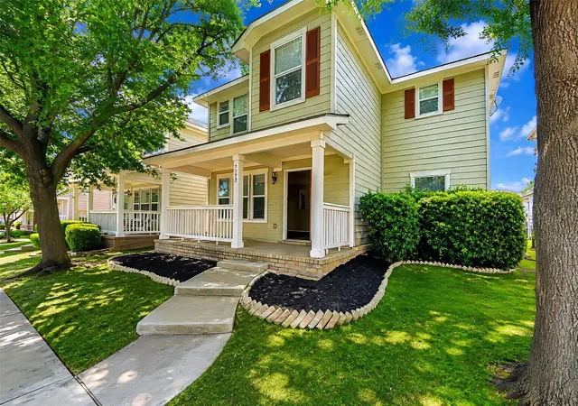 2nd image of 7120 Planters Row Dr, Mc Kinney, TX 75070 | MLS# 21350831