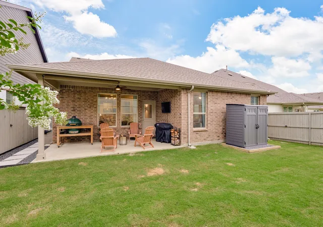 Photo 22 of Single family home for sale at 1310 Trailblazer Wy, Justin, TX 76247 | MLS# 21349811 | Listing updated on 2026-10-06
