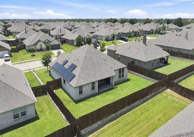 27th image of 632 Steerman Ct, Fort Worth, TX 76179 | MLS# 21350558