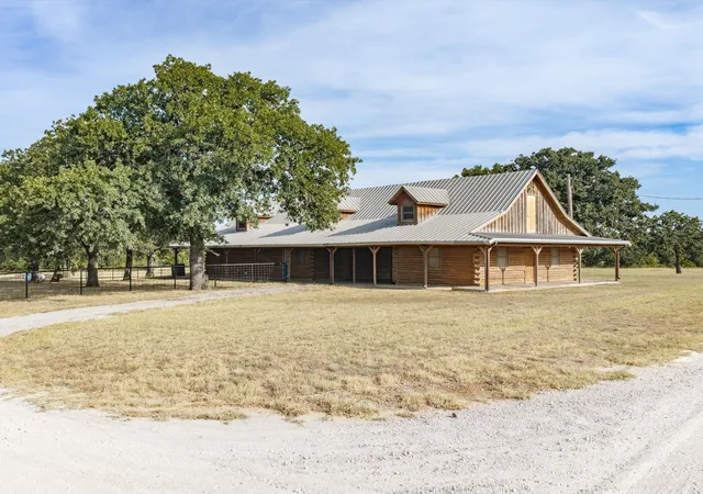 Photo 3 of Single family home for sale at 12116 E Fm 174, Bowie, TX 76230 | MLS# 21351842 | Listing updated on 2026-08-05