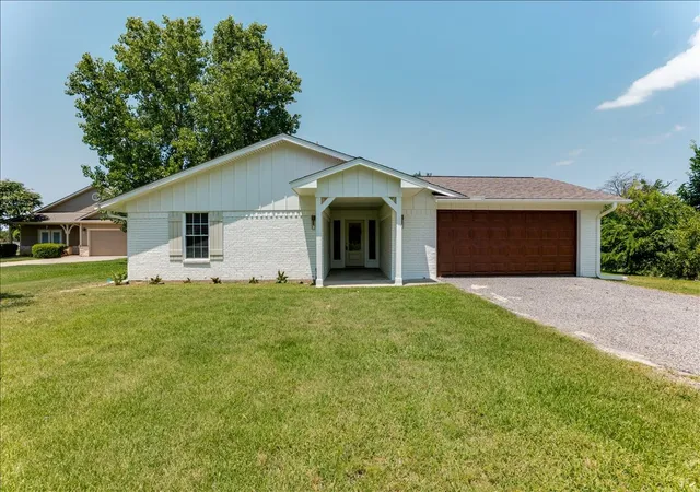 1st image of 104 Pontiac Dr, Gainesville, TX 76240 | MLS# 21341011