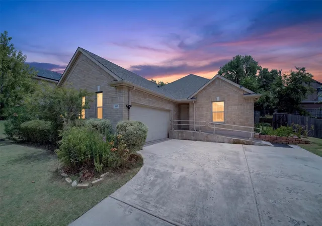 1st image of 119 Matamoros St, Grand Prairie, TX 75051 | MLS# 21335213