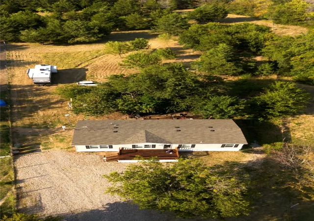 Photo 2 of Manufactured home for sale at 3526 County Road 2621, Caddo Mills, TX 75135 | MLS# 21350868 | Listing updated on 2026-10-06