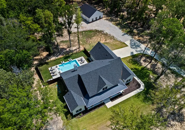 Photo 2 of Single family home for sale at 23842 Fm 1995, Lindale, TX 75771 | MLS# 21351942 | Listing updated on 2026-09-25