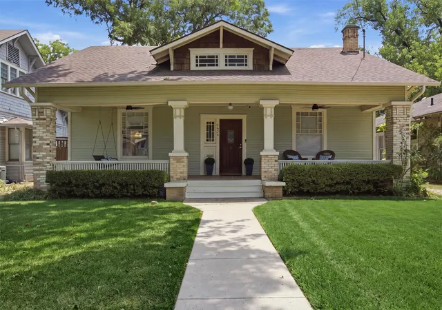 1st image of 4626 Sycamore St, Dallas, TX 75204 | MLS# 21351079