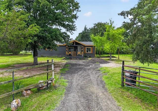 1st image of 9238 Hays Cir, Quinlan, TX 75474 | MLS# 21351972