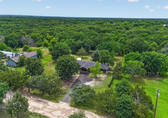 5th image of 9238 Hays Cir, Quinlan, TX 75474 | MLS# 21351972