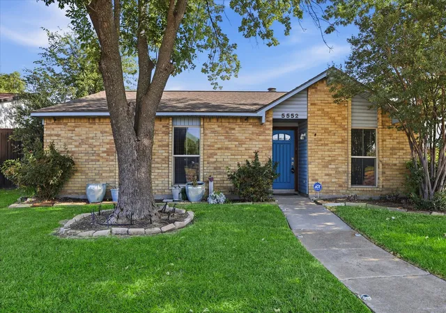 Photo 1 of Single family home for sale at 5552 N Colony Blvd, The Colony, TX 75056 | MLS# 21348886 | Listing updated on 2026-08-08
