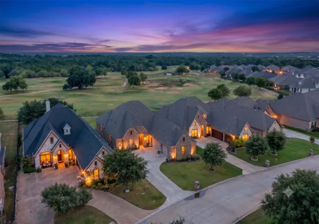 Photo 2 of Single family home for sale at 12409 Eagle Narrows Dr, Fort Worth, TX 76179 | MLS# 21351254 | Listing updated on 2026-09-17