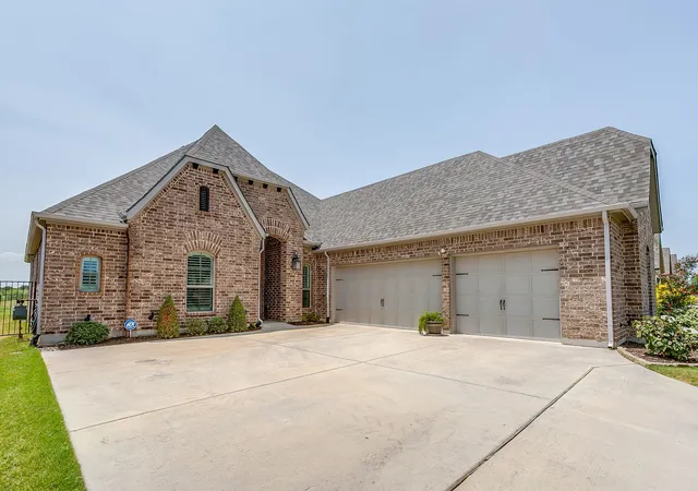 Photo 40 of Single family home for sale at 12409 Eagle Narrows Dr, Fort Worth, TX 76179 | MLS# 21351254 | Listing updated on 2026-09-17